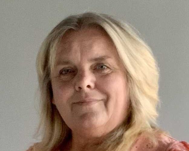 Julie Sherratt